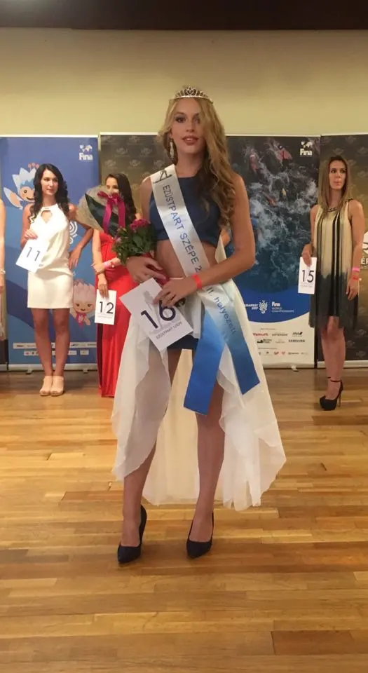 Újrahasznosított anyagból alkalmi ruha - Rethy-Fashion | BLOG >> Újrahasznosított anyagból alkalmi ruha - Rethy-Fashion | BLOG